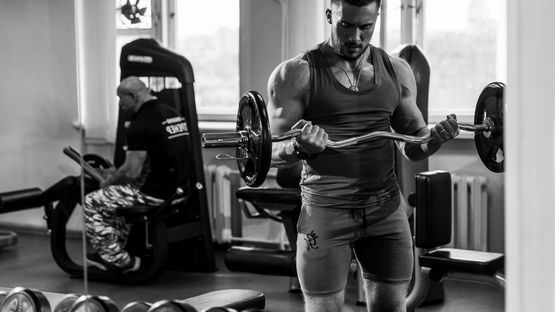 DIANAMED 100: Potenciando la Musculación